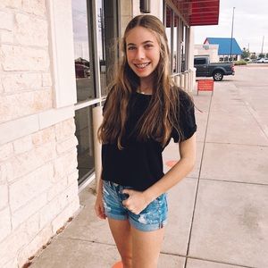 Meet your Posher, Molly